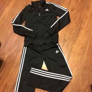 NWT-ADIDAS WARM-UP